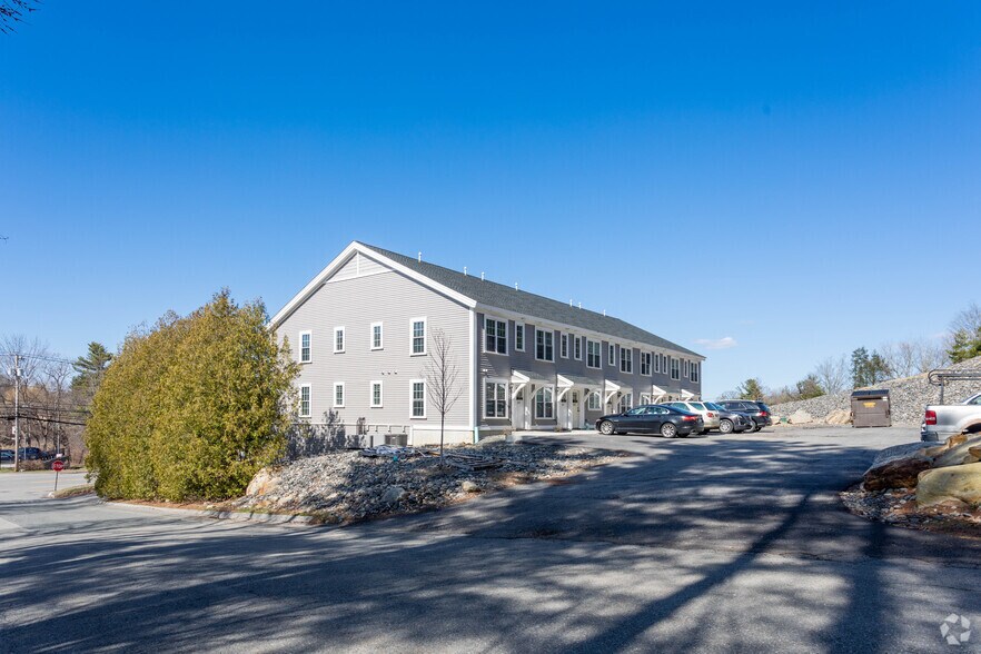 More Photos Of 89 W Main St, Northborough Apartments For Sale