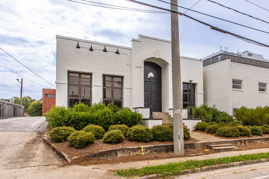 Primary Photo Of 613 Church St, Decatur Freestanding For Lease