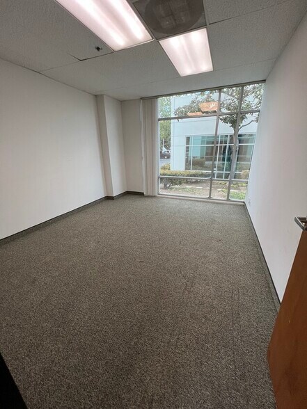 More Photos Of 200 Technology Dr, Irvine Research And Development For Lease