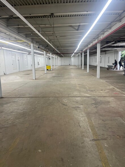 More Photos Of 555 Warren St, Phillipsburg Warehouse For Sale