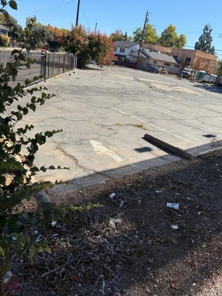 More Photos Of 3632 Bret Harte ct, Sacramento Land For Lease