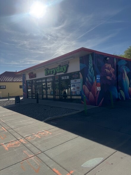 More Photos Of 973 W North Temple, Salt Lake City Freestanding For Lease