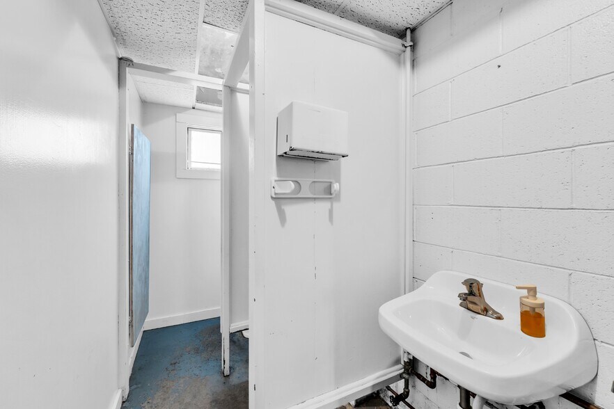 More Photos Of 6101 Lyons St, Burlington Lodge Meeting Hall For Sale