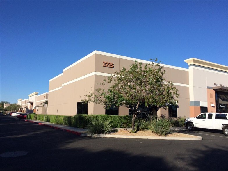 Primary Photo Of 2225 W Pecos Rd, Chandler Light Manufacturing For Lease