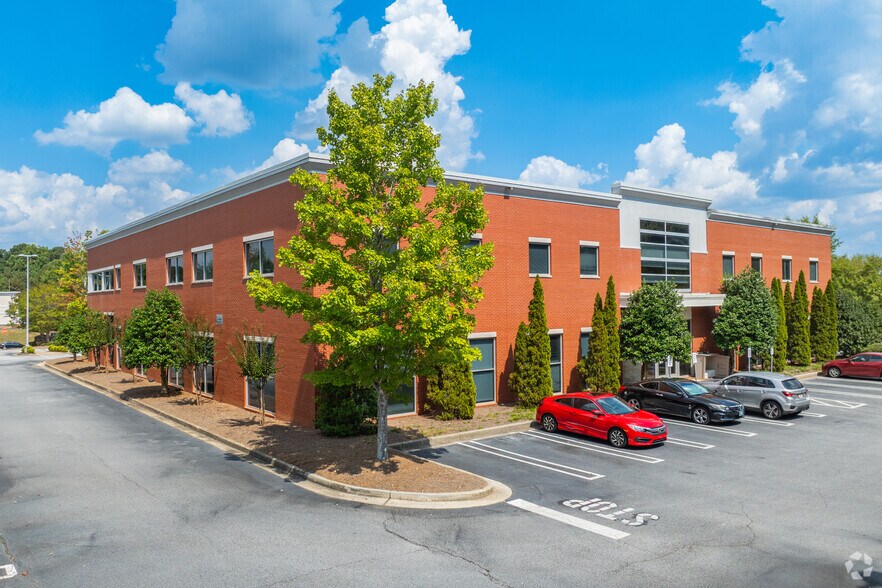 More Photos Of 8225 Mall Pky, Lithonia Medical For Lease