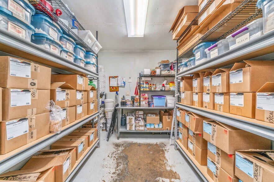 More Photos Of 101 S East St, Earlville Specialty For Sale