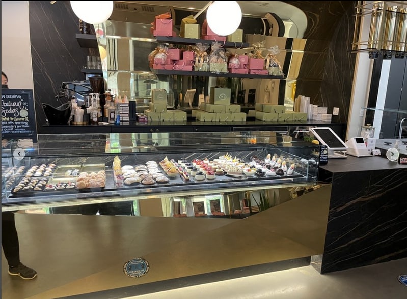 More Photos Of 75 W Walnut St, Pasadena Apartments For Lease