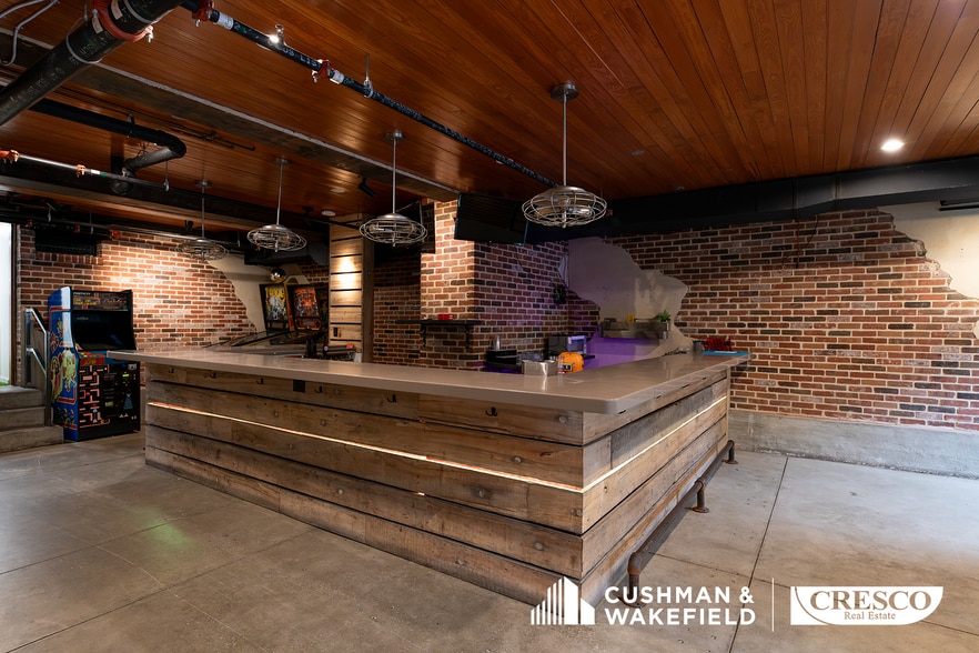 More Photos Of 2258 Professor Ave, Cleveland Bar For Sale