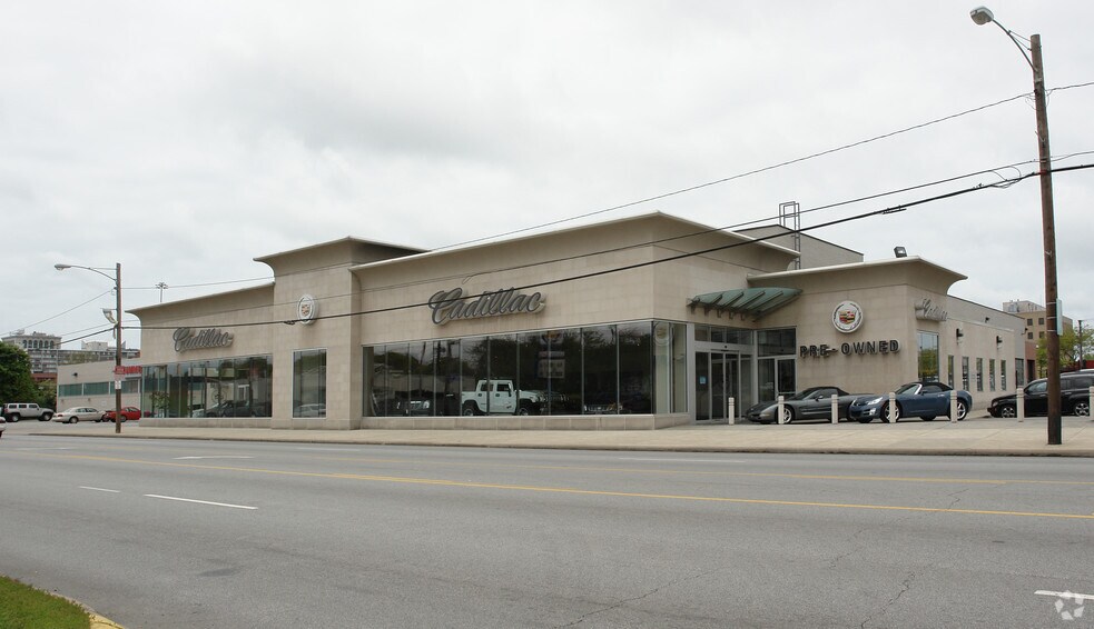 More Photos Of 2801 Carnegie Ave, Cleveland Auto Dealership For Sale