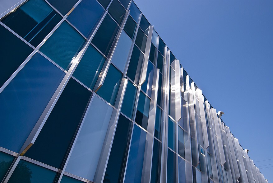 More Photos Of 18250 Roscoe Blvd, Northridge Medical For Lease