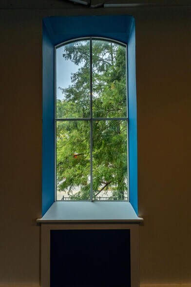 More Photos Of 117 East St, Hutto Loft Creative Space For Sale