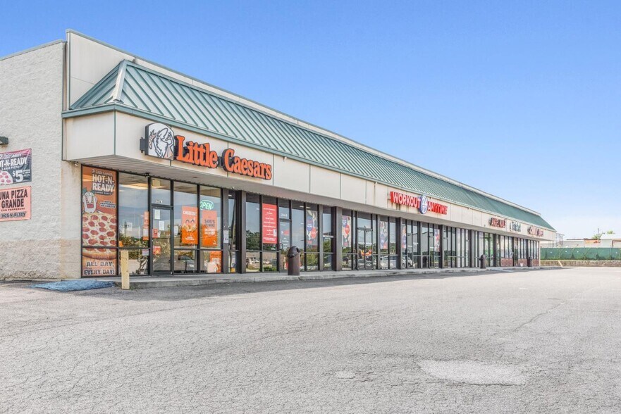 More Photos Of 2044 US Highway 431, Boaz Freestanding For Lease