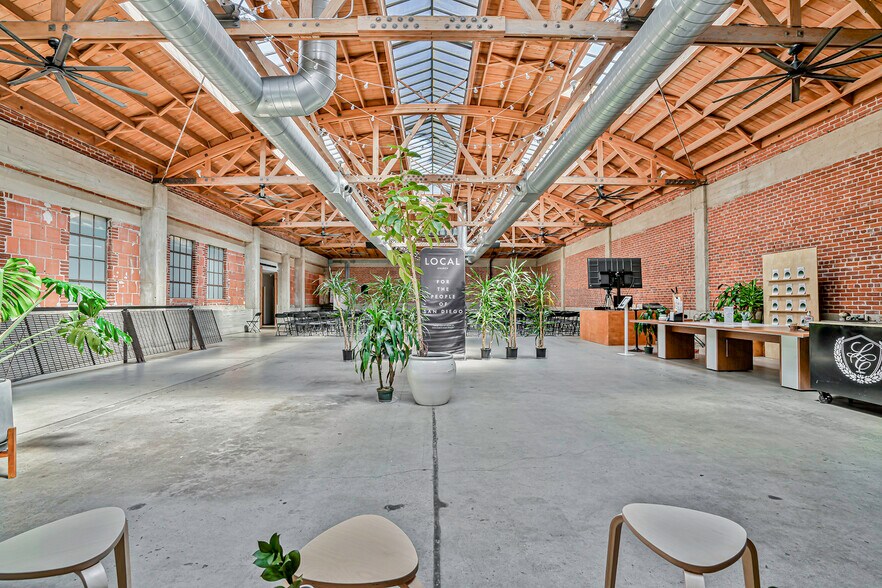 More Photos Of 325 15th St, San Diego Loft Creative Space For Lease