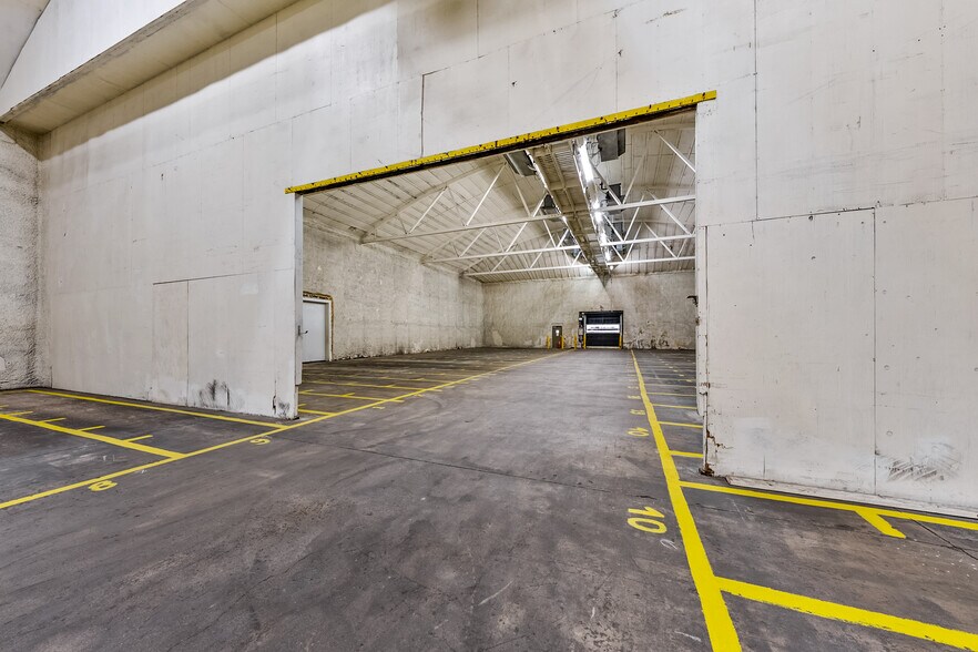 More Photos Of 661 S Fir St, Medford Refrigeration Cold Storage For Lease