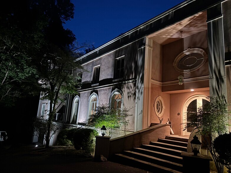 More Photos Of 11500 Springridge Rd, Potomac Specialty For Sale