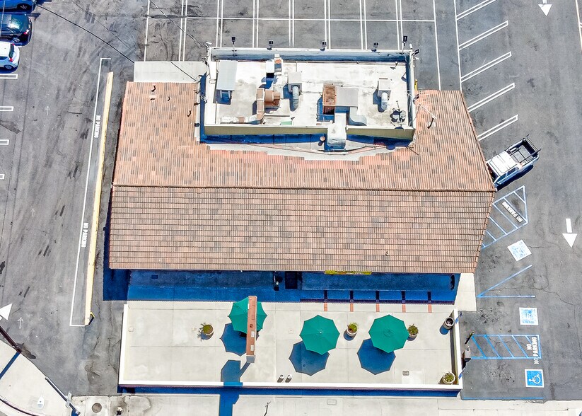 More Photos Of 558 E Anaheim St, Wilmington Restaurant For Sale