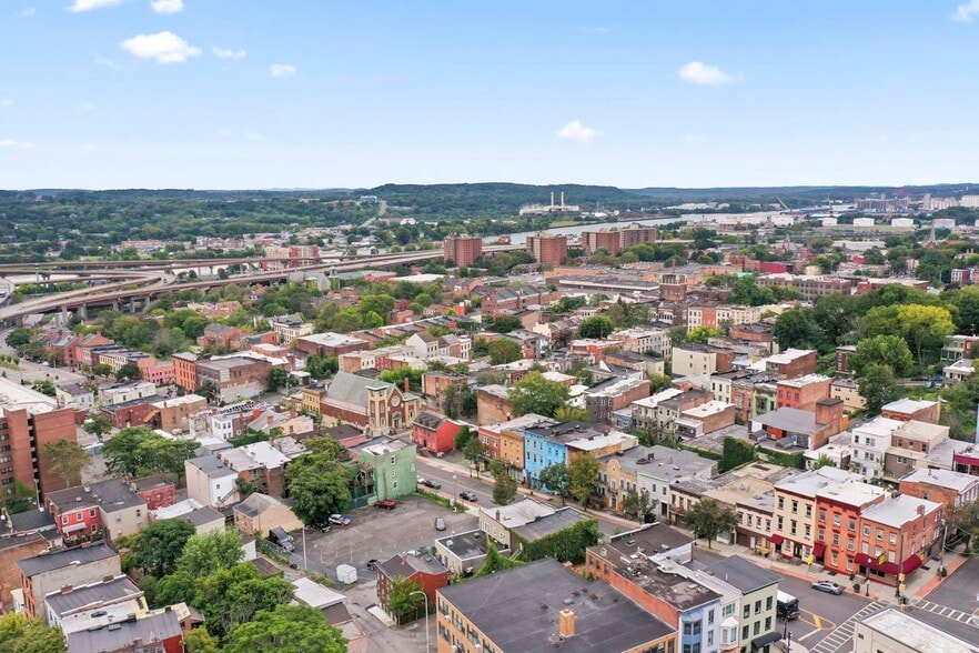 More Photos Of 165 Madison Ave, Albany Storefront Retail Residential For Sale