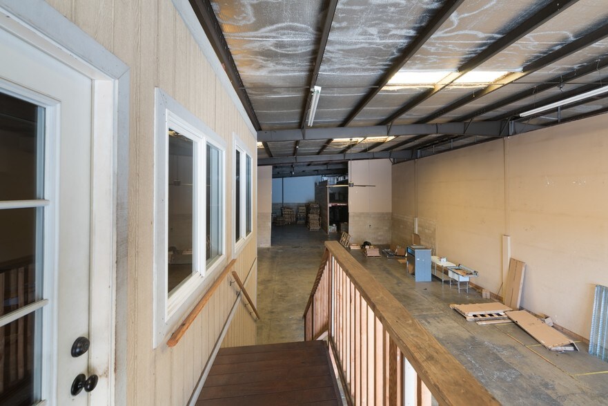 More Photos Of 3083 Aukele St, Lihue Warehouse For Lease