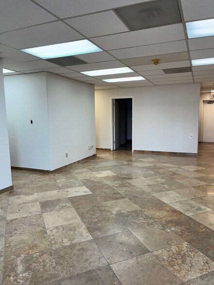 More Photos Of 1006 W Adams St, Phoenix Medical For Lease