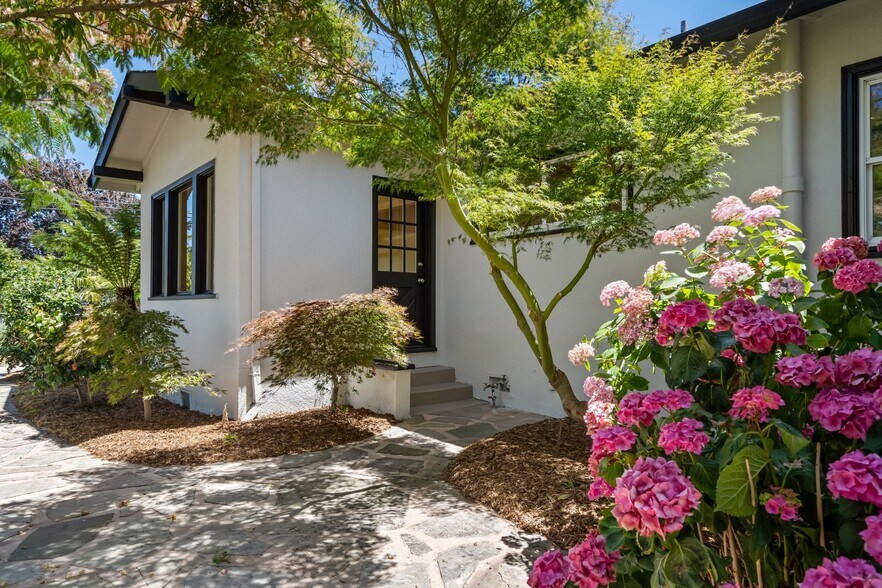 More Photos Of 720-724 Liberty Petaluma CA 94952-1014 rd, Petaluma Land For Sale