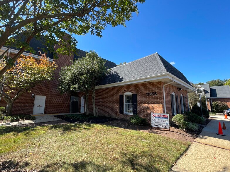 More Photos Of 11355 Pembrooke Sq, Waldorf Medical For Sale