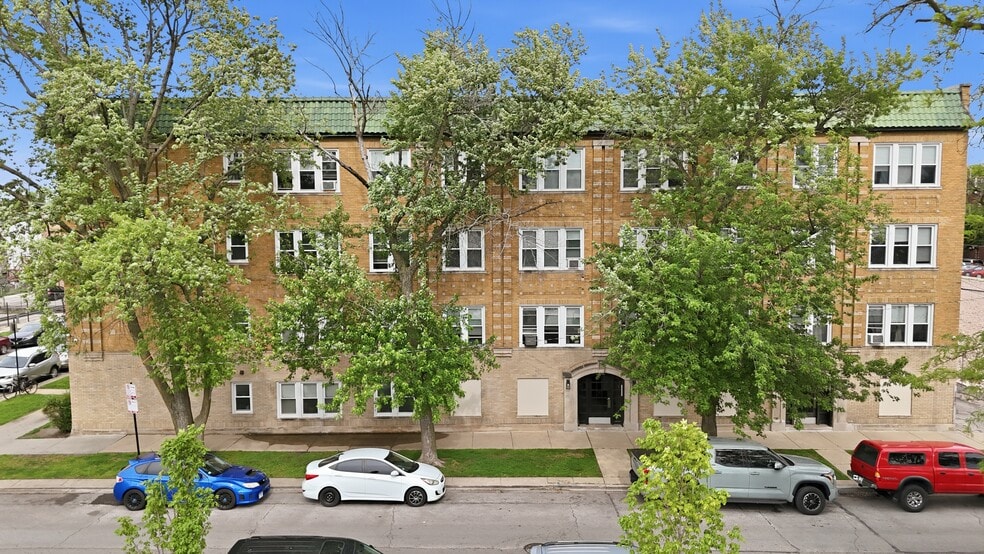 More Photos Of 4057 W School St, Chicago Apartments For Sale
