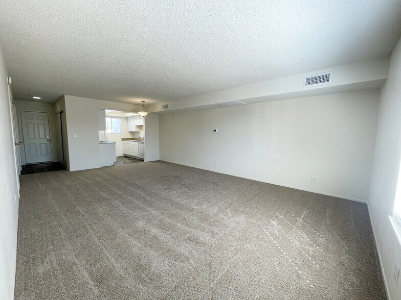 More Photos Of 5801 W Washington Ave, Las Vegas Apartments For Sale