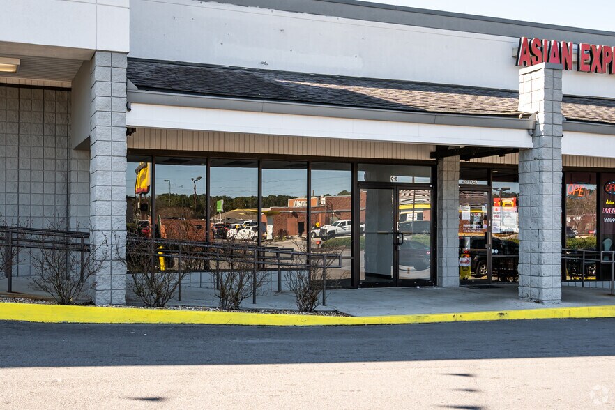 More Photos Of 4272 Jimmy Lee Smith Pky, Hiram Storefront For Lease