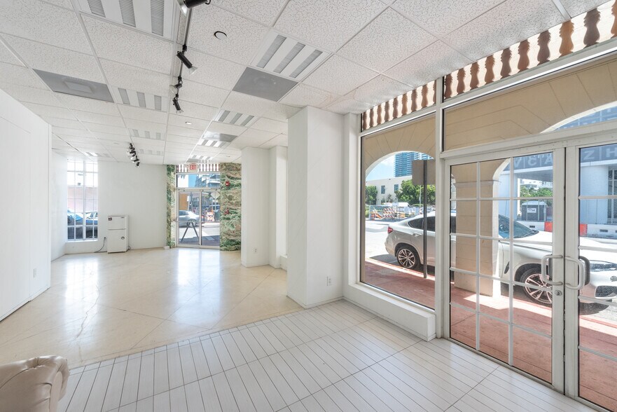 More Photos Of 309 23rd St, Miami Beach Office For Lease