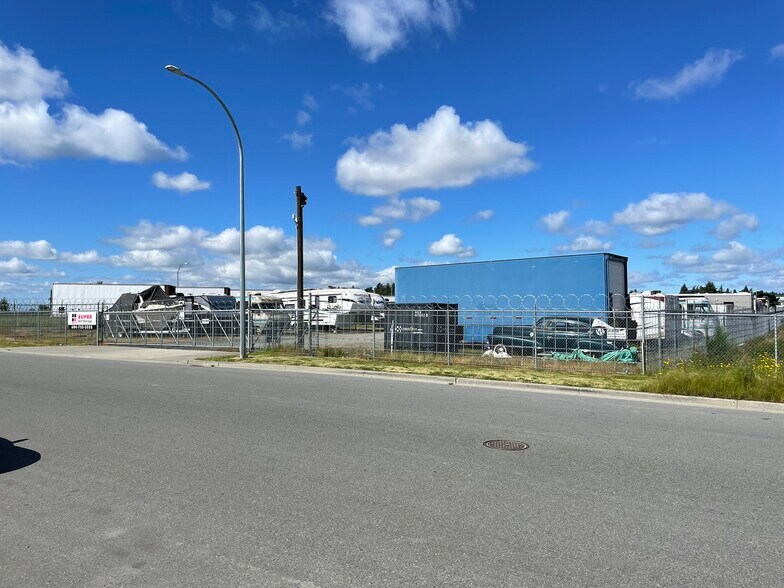 More Photos Of , Abbotsford Specialty For Sale