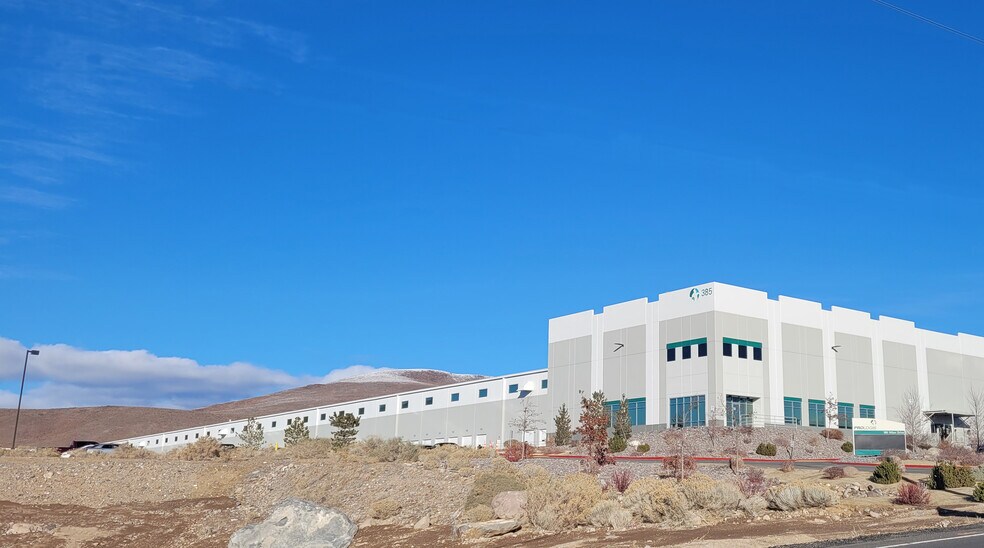 More Photos Of 385 Milan Dr, Mccarran Distribution For Lease