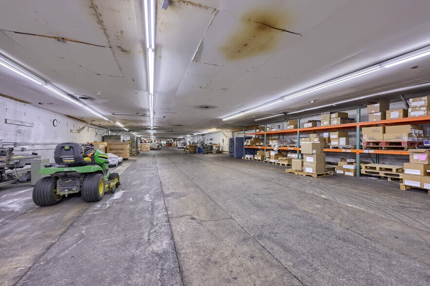 More Photos Of 56 Seip Ln, Shoemakersville Industrial For Sale