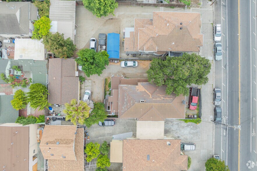 More Photos Of 1832 Fruitvale Ave, Oakland Apartments For Sale
