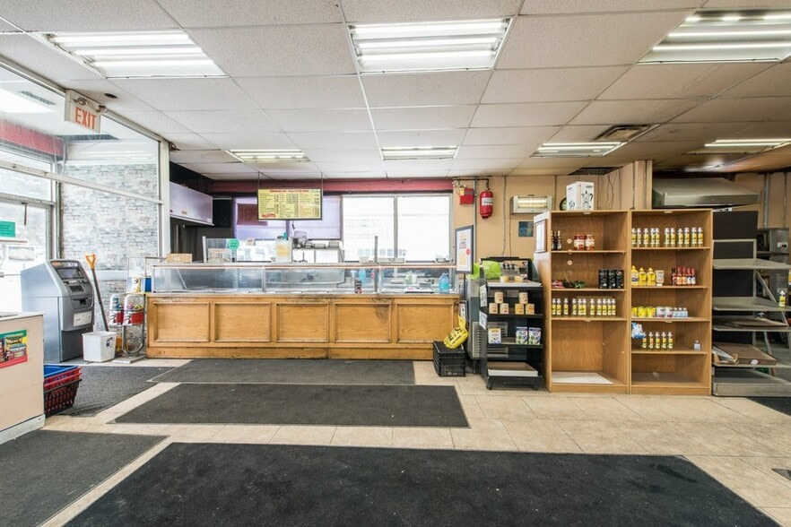 More Photos Of 33 Eddystone Ave, Toronto Freestanding For Sale