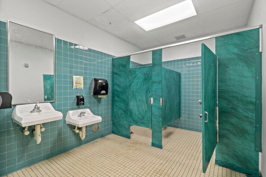 More Photos Of 635 Sutton Creek Rd, Harding Schools For Sale