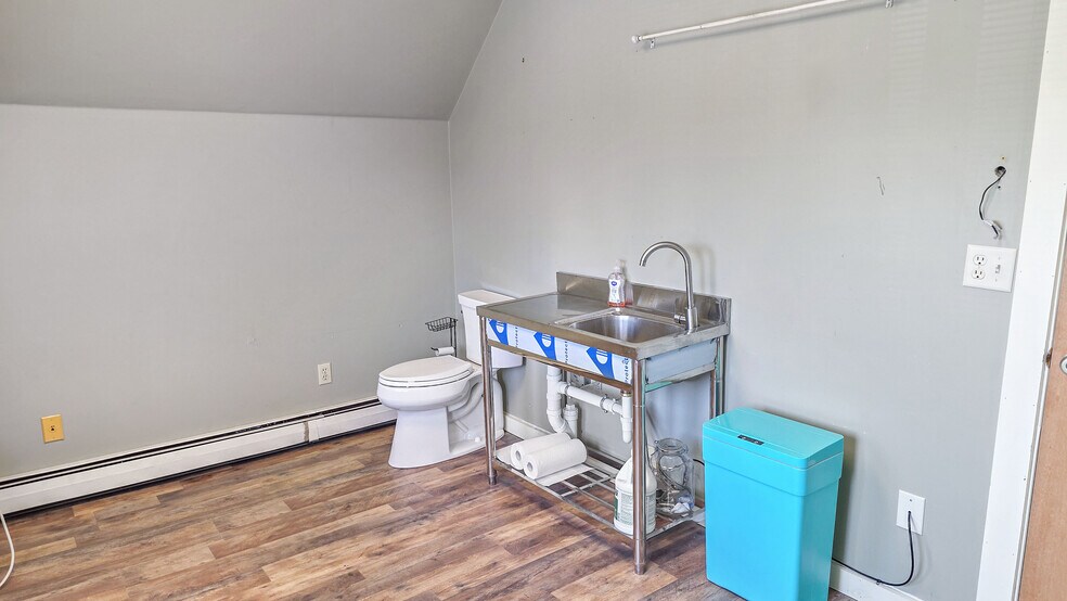 More Photos Of 120 S Main St, West Lebanon Medical For Sale