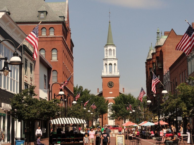 More Photos Of 29-35 Church St, Burlington Storefront Retail Office For Lease