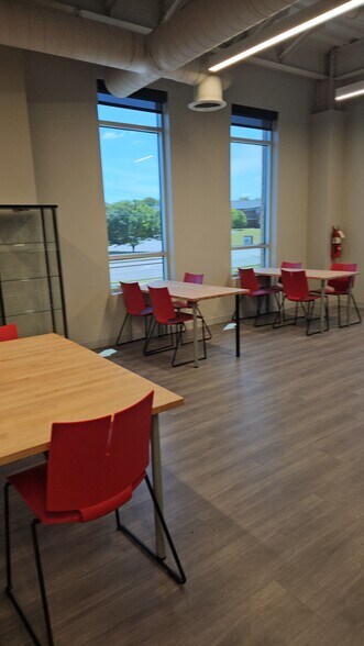 More Photos Of 4107 Mallory Ln, Franklin Medical For Sale