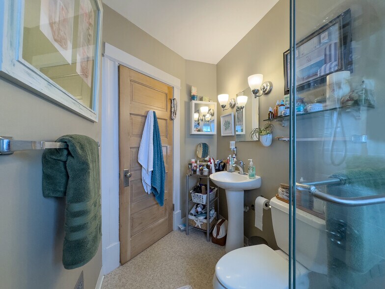 More Photos Of 702-704 N Tejon St, Colorado Springs Office Residential For Sale