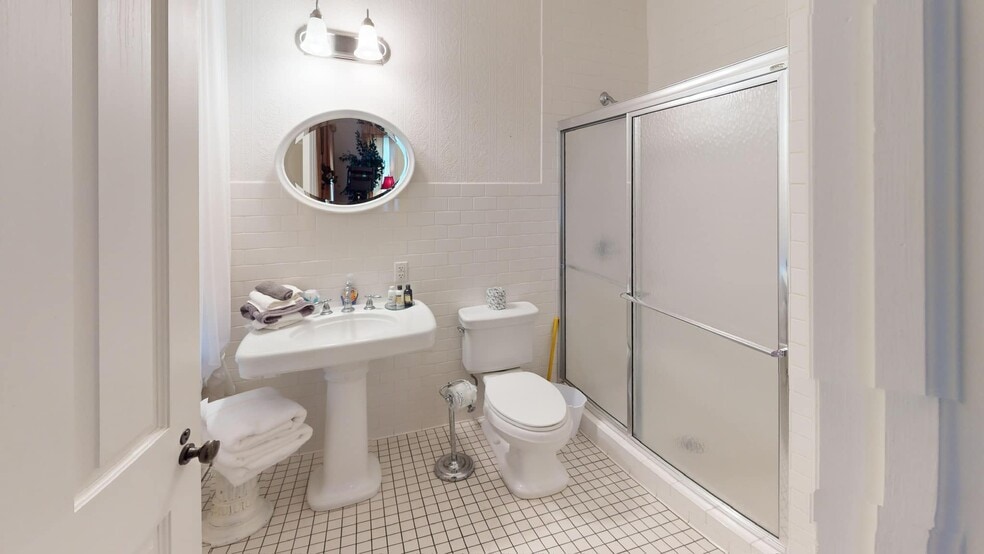 More Photos Of 195 State Route 151, Smithfield Hospitality For Sale