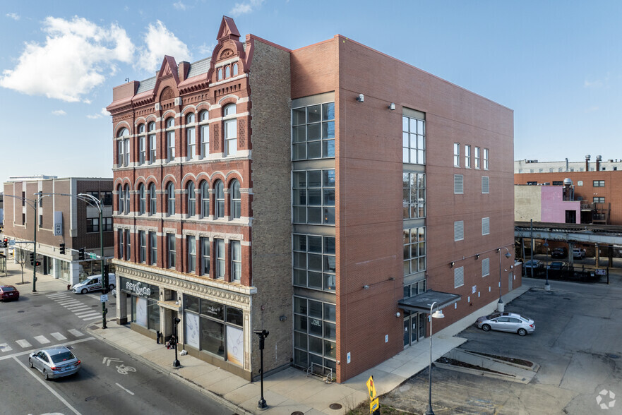 Primary Photo Of 758 W North Ave, Chicago Theater Concert Hall For Lease