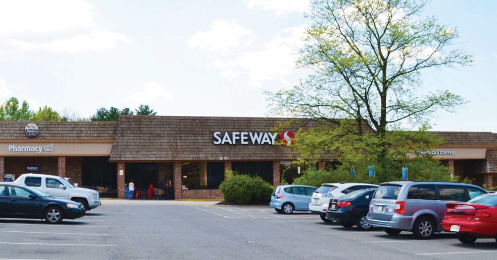 Primary Photo Of 9521-9581 Braddock Rd, Fairfax Storefront For Lease