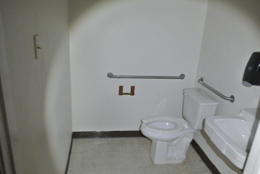 More Photos Of 2904 Trimmier Rd, Killeen Unknown For Lease