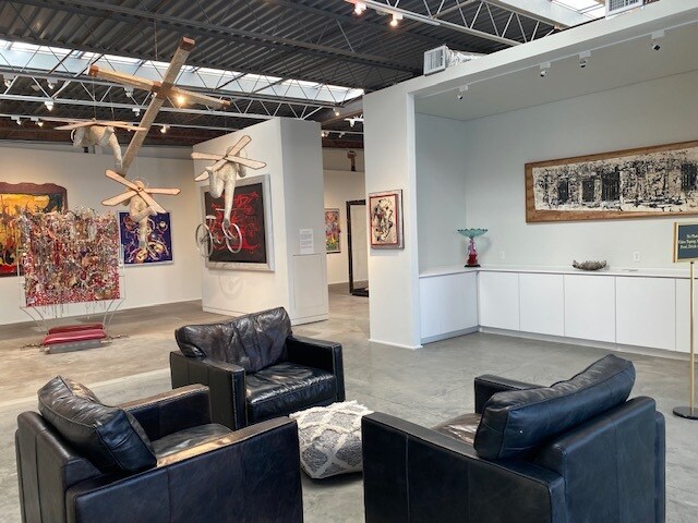 More Photos Of 100 E San Antonio St, Marfa Storefront Retail Office For Sale