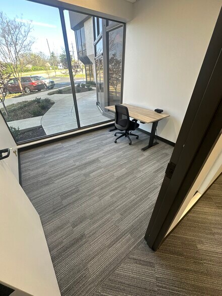 More Photos Of 515 Rivergate Pky, Goodlettsville Office For Lease