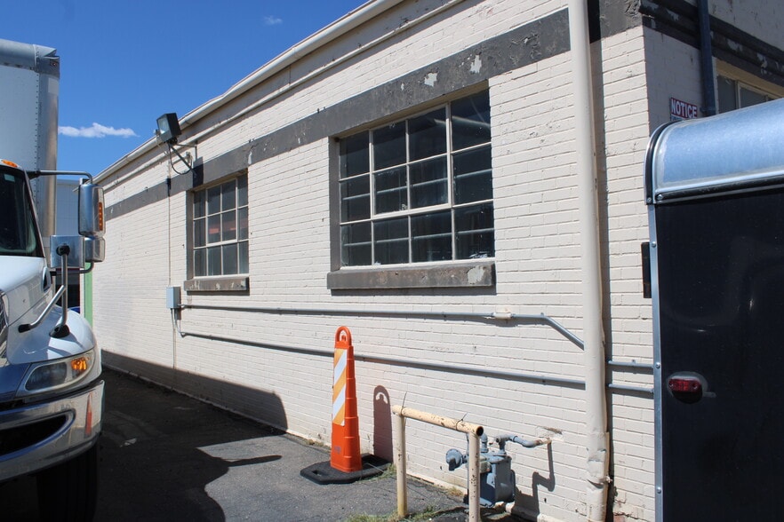 More Photos Of 361 Main Ave W, Twin Falls Freestanding For Sale