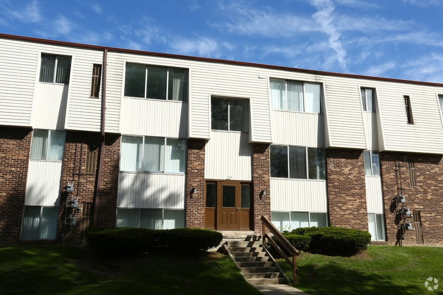 More Photos Of 831 Green Rd, Ypsilanti Apartments For Sale