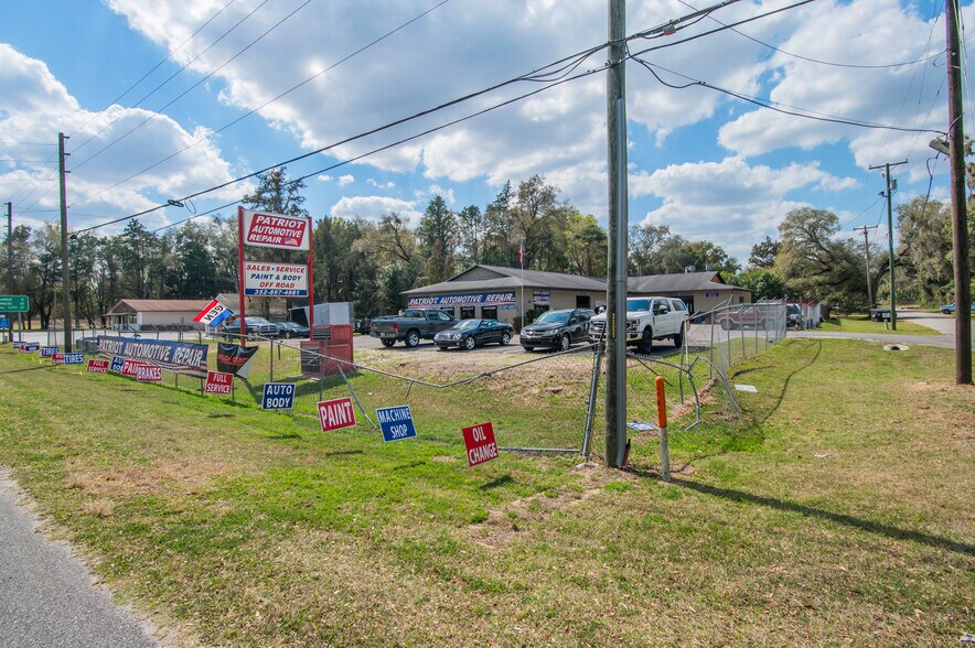 More Photos Of 982 E Hartshorn Ln, Holder Auto Repair For Sale