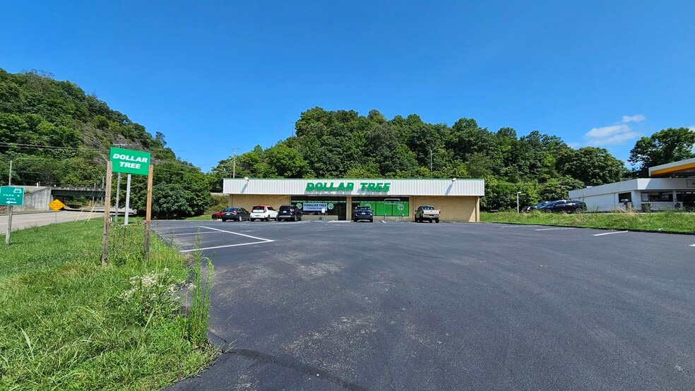 Primary Photo Of 16426 Wise St, Saint Paul Storefront Retail Office For Sale