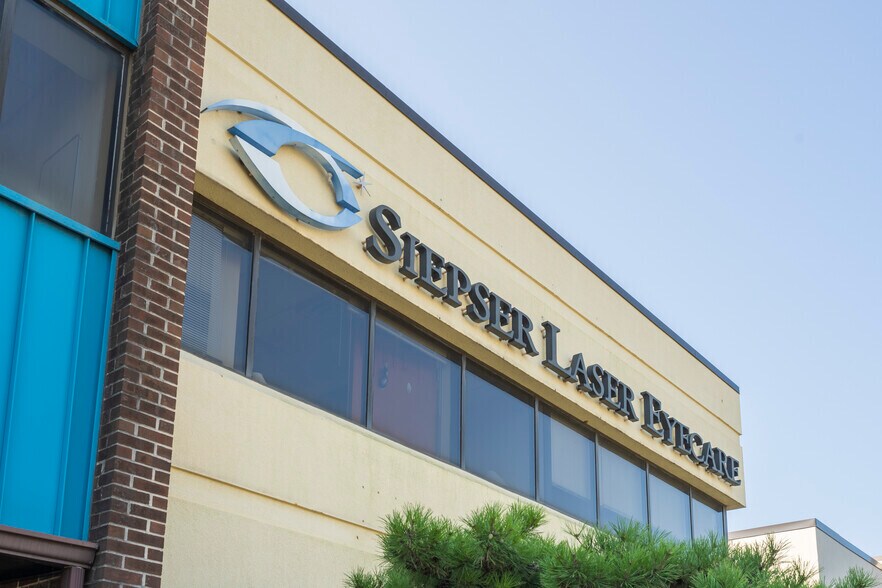 More Photos Of 860 E Swedesford Rd, Wayne Medical For Lease